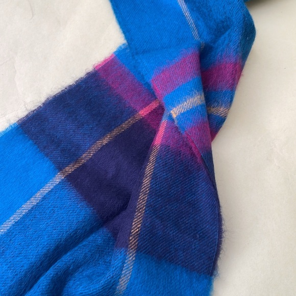 New vintage multicolored lambswool knitted scarf